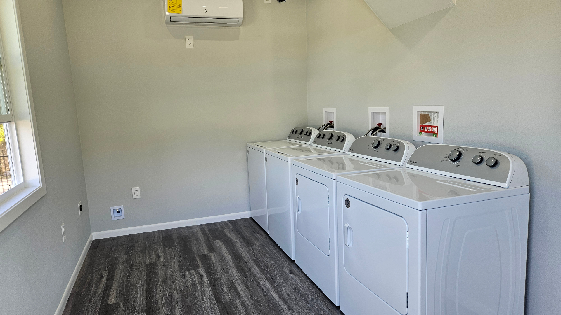 Free Laundry Facility Open 24/7